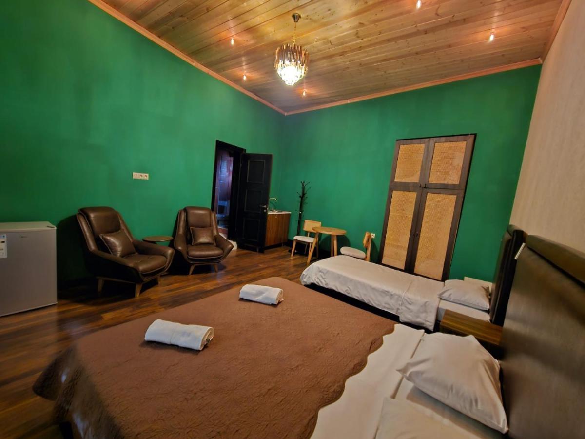 Local Hotel Τυφλίδα Εξωτερικό φωτογραφία